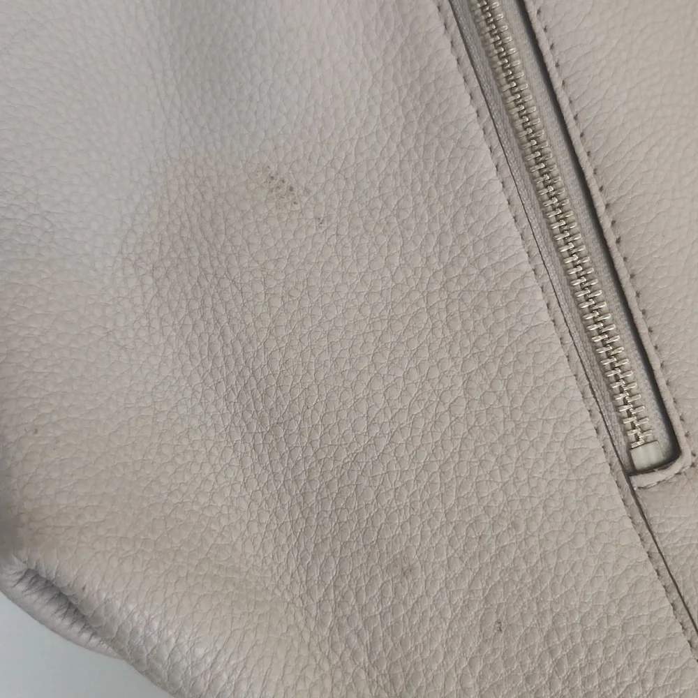 Rebecca Minkoff Gray‎ Leather Hobo Bag Fringe Detail Adjustable Strap